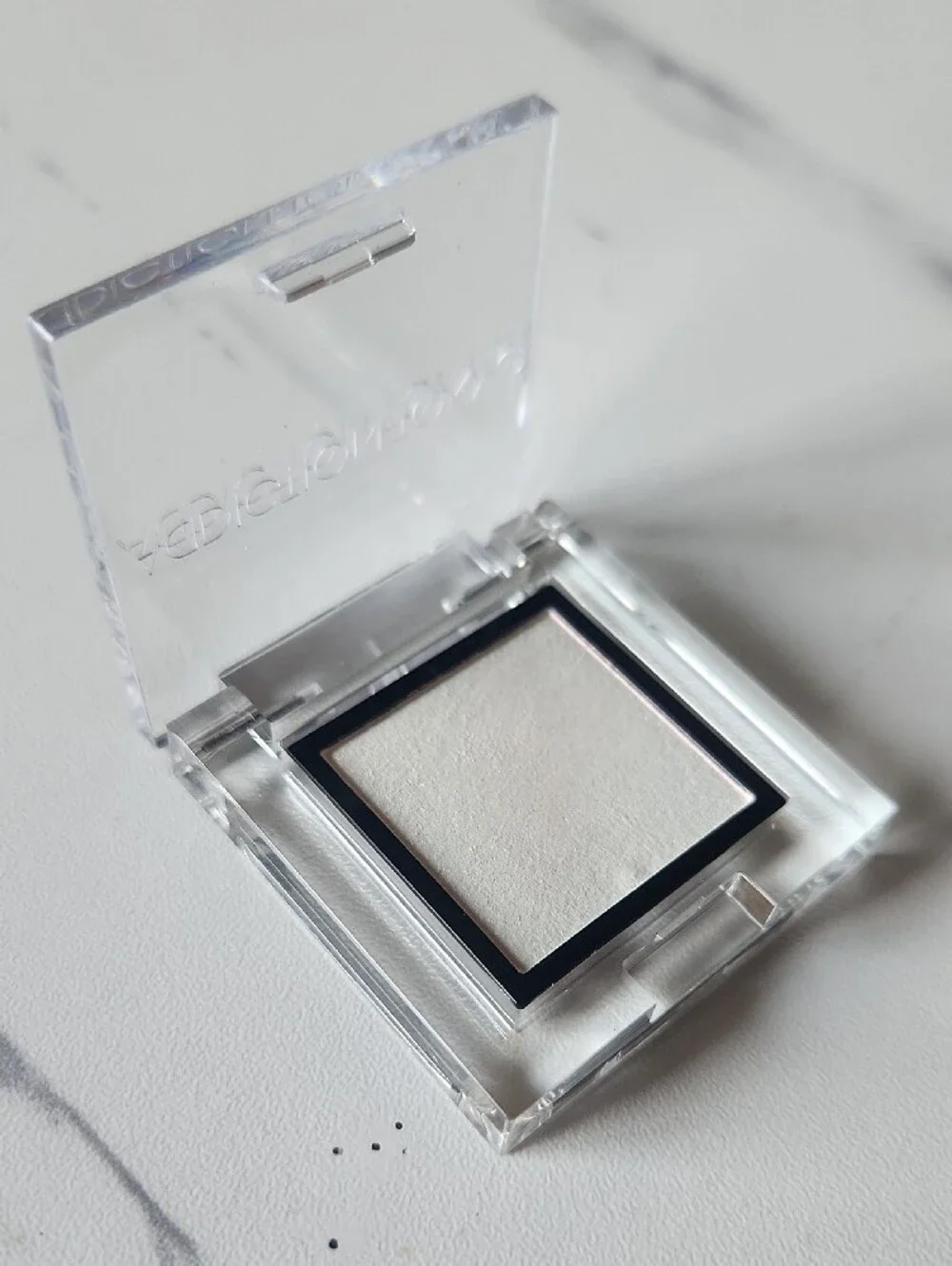 Addiction Tokyo Eyeshadow Trio — Private Note, Jade Green And Drop Out